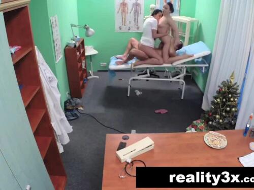 FakeHospital Russian babe gets a good exam from her new doctor